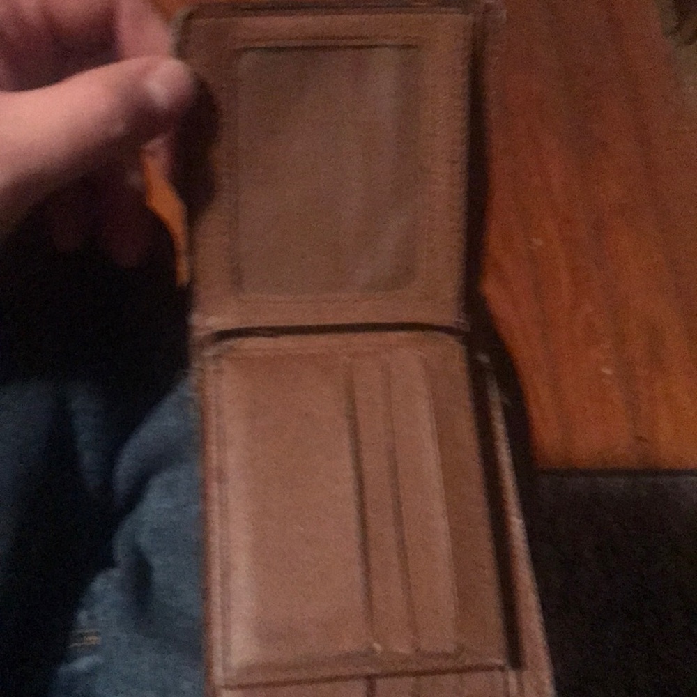 Louis Vuitton men’s wallet - Picture 4 of 4